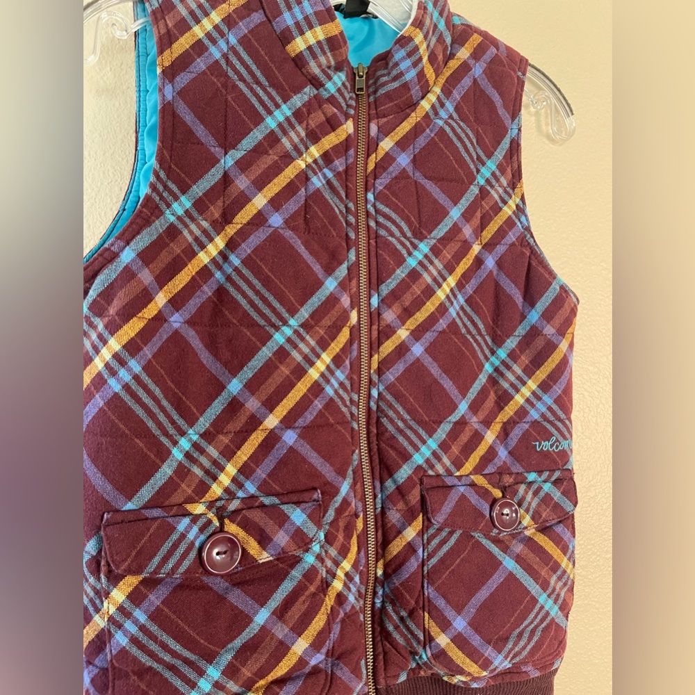 Volcom vest - Picture 2 of 4